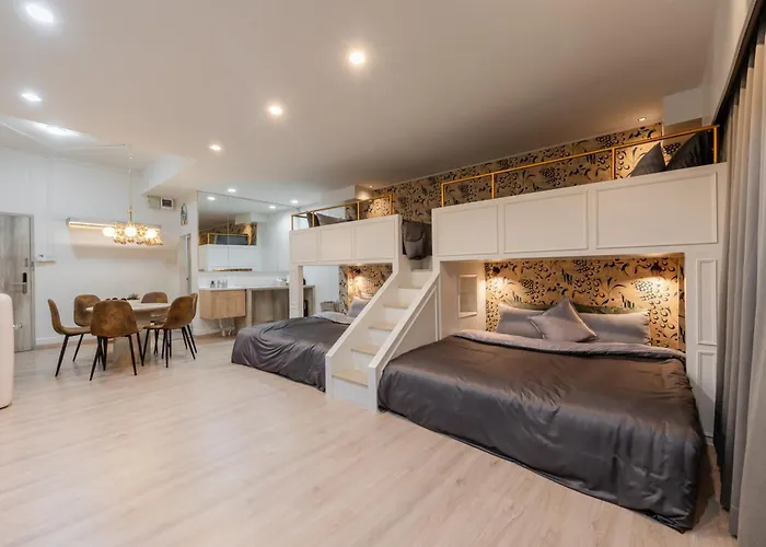Sweet Hostel