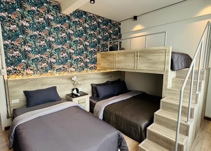 Sweet Hostel *